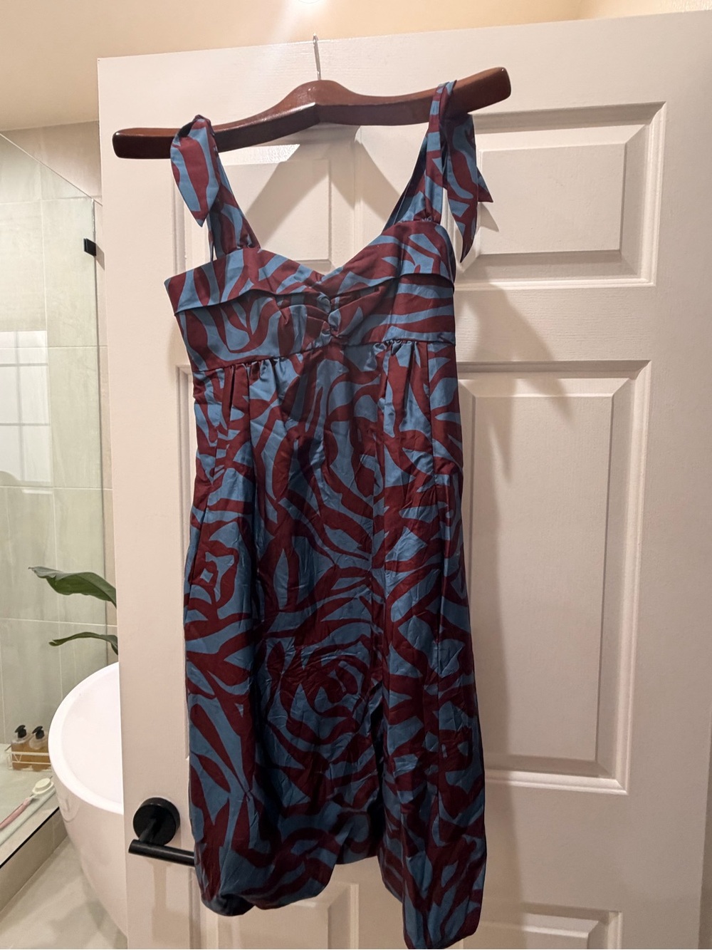 Marc Jacobs 100% Silk Abstract Rose Zebra Print Bubble Hem Dress with Ties Sz 6